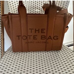 Authentic marc jacobs tote small